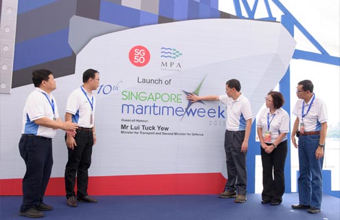 Minister Lui Tuck Yew launching SMW